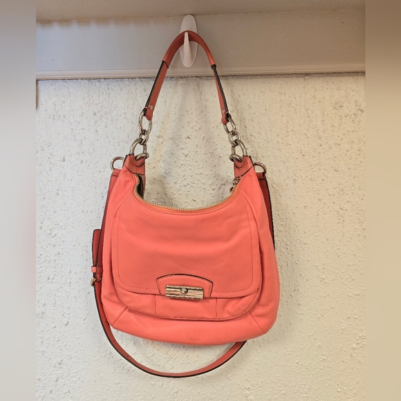 Vintage Coach Women's Handbag - Pink Leather - Picture 1 of 13